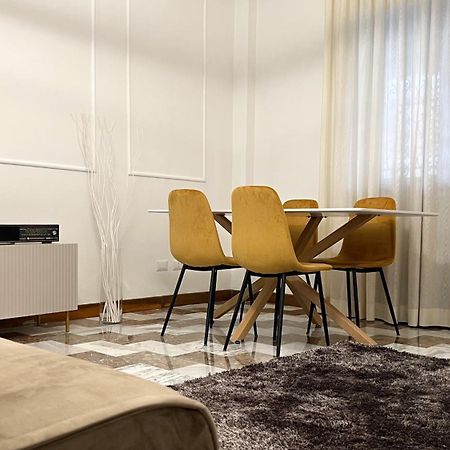 Gelsi Apartment - Roma Metro C Ngoại thất bức ảnh